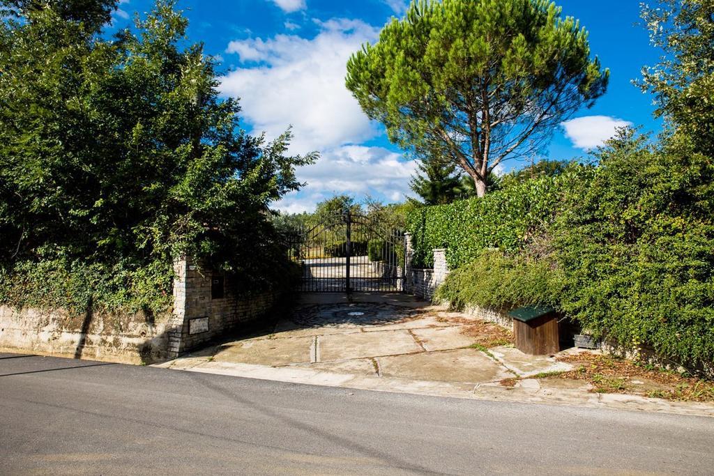 La Dolce Mela Villa Buonabitacolo Eksteriør bilde